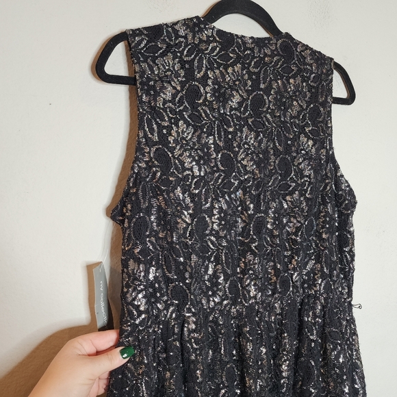 NWT NY Collection Silver Metallic Black Lace Stretch Sleeveless Mini Dress XL - Picture 8 of 16